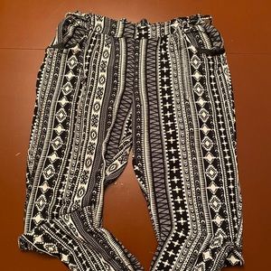 Black and white print pants with belt from Suzy Shier